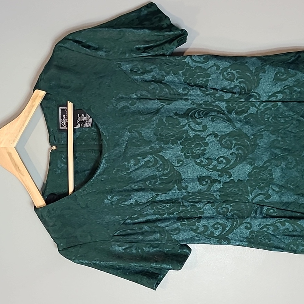 VINTAGE 1990s Emerald Green Satin Floral Dress Jewel Tone Jaquard Size 10P - Picture 2 of 8